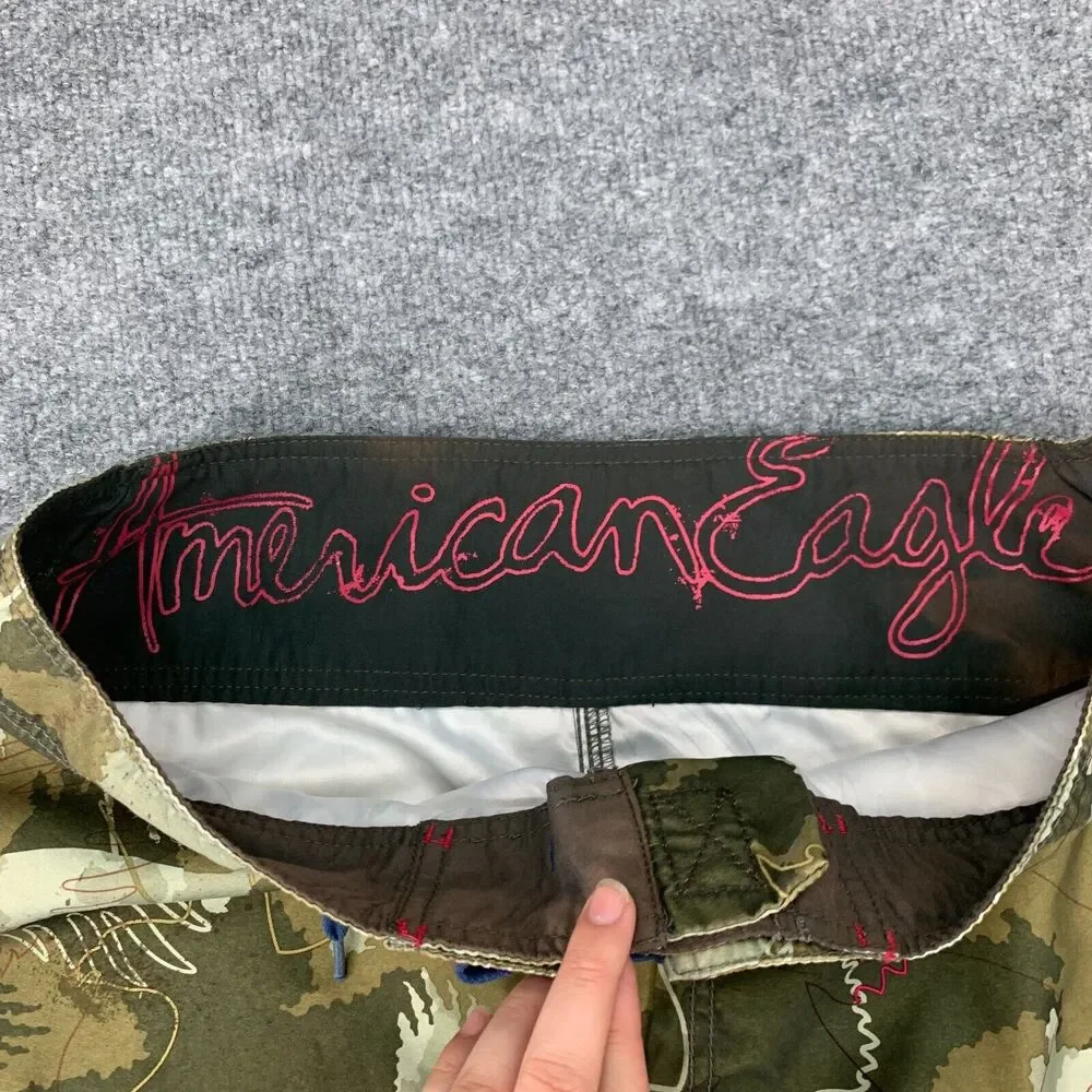 American Eagle Board Shorts Men 32 Camo Blended Fabric Surfing Stretch Quick Dry